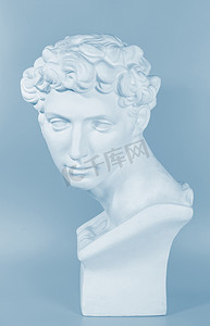古希腊雕塑，大卫雕塑，蓝色背景