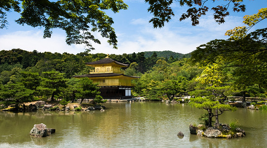 金阁寺，日本京都著名的金阁寺。