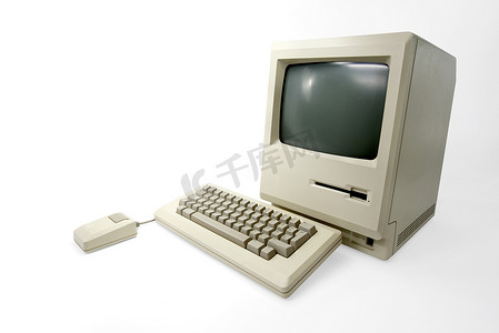 第一台苹果 Macintosh 电脑