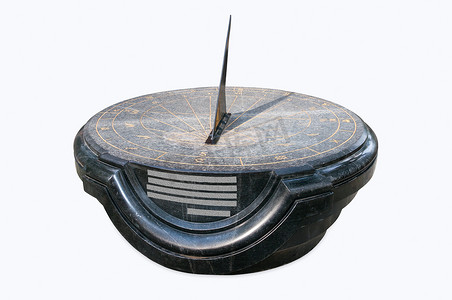 孤立在白色背景上的大理石日晷