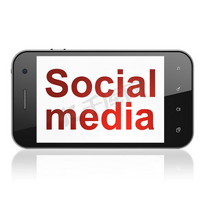 社交网络概念：智能手机上的社交媒体
