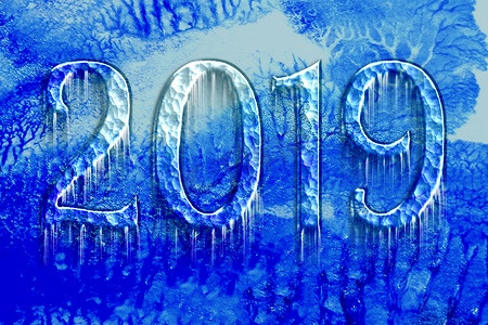 2019 年冻结文本与冰柱与冷淡的图案。