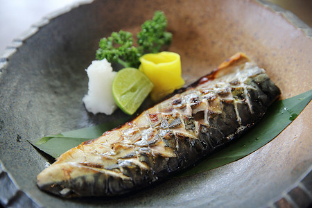 日式风铃物语摄影照片_鲭鱼饭 日式料理