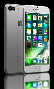 银色 iPhone 7 Plus