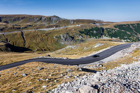 Transalpina 海拔最高的公路穿越卡法蒂亚山脉