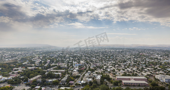中东摄影照片_吉尔吉斯斯坦奥什古城全景