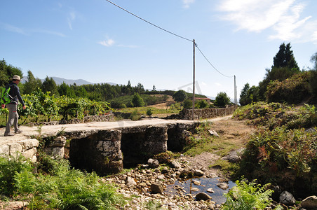 在葡萄牙北部山区的桥梁。