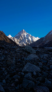 巴基斯坦喀喇昆仑山康科迪亚的 K2 和布洛阿特峰