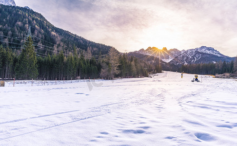 阿尔卑斯山脉的滑雪场