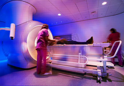 断层扫描仪摄影照片_磁共振扫描仪