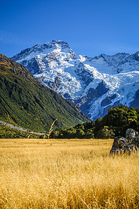 新西兰库克山山谷景观