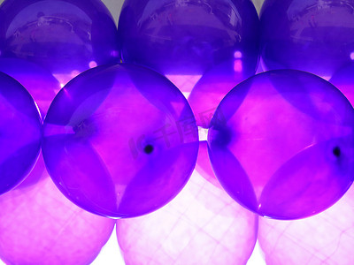 紫色派对气球