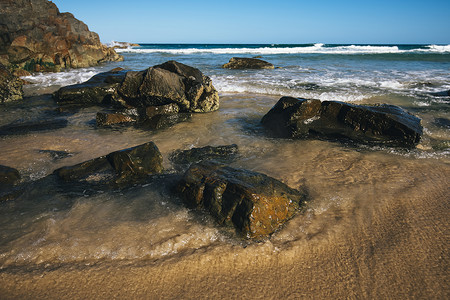 努萨摄影照片_阳光海岸努萨的阳光海滩