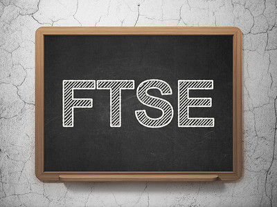股票市场指数概念：黑板背景上的 FTSE