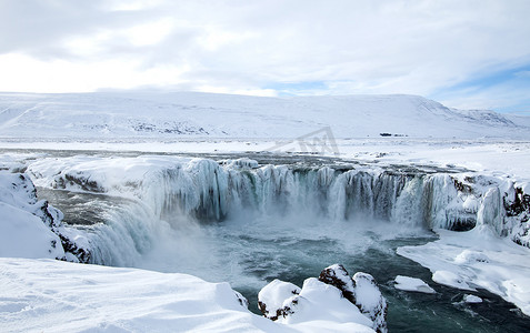 一帆风顺摄影照片_Godafoss 在冰岛