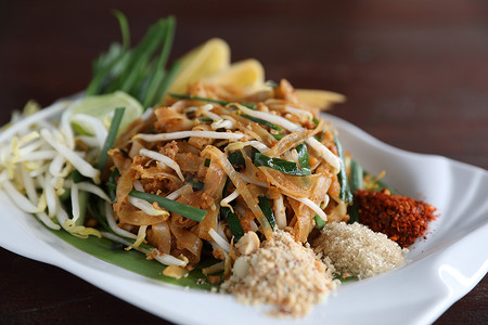 泰国当地美食 padthai 炒面