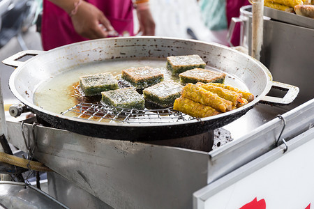 莫曼谷摄影照片_泰国曼谷街头美食