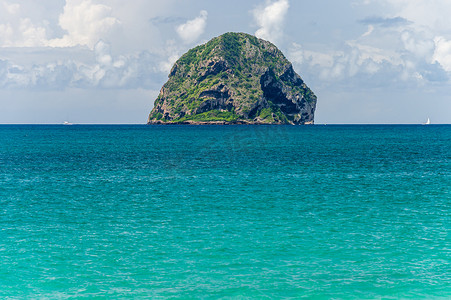 Rocher du Diamant（钻石岩）在马提尼克岛
