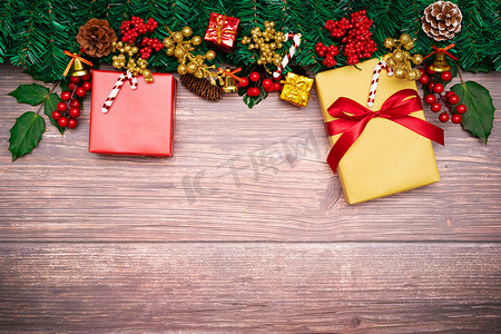 圣诞季节背景和新年快乐礼盒和红色