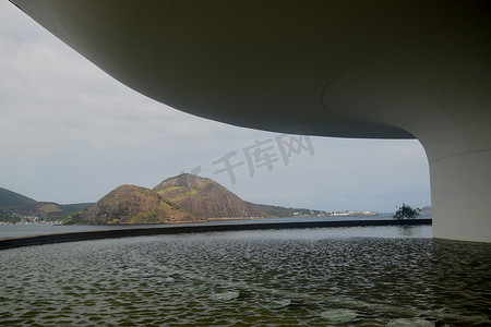 奥斯卡摄影照片_奥斯卡尼迈耶的 Niteroi 当代艺术博物馆