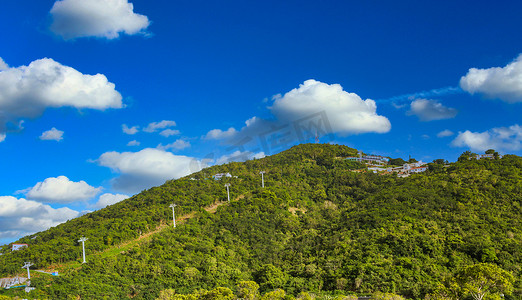 空中缆车摄影照片_圣托马斯空中缆车登上绿山
