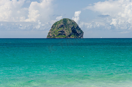 Rocher du Diamant（钻石岩）在马提尼克岛