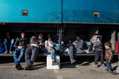 塞萨洛尼基摄影照片_希腊-DIAVATA-IDOMENI-难民
