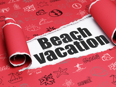 旅行概念：在被撕毁的纸片下的黑文本海滩假期