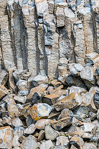 柱状图对比摄影照片_有趣的柱状玄武岩