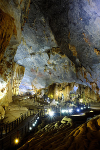 天堂洞，广平，越南旅游，遗产