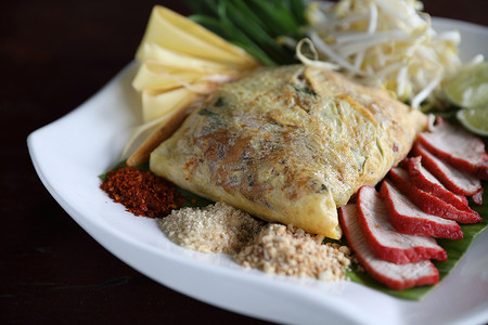 泰国当地美食 padthai 炒面