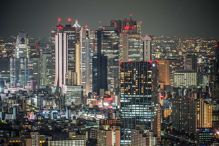 太阳城的新宿夜景