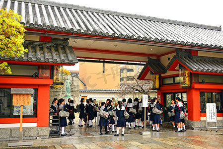 日本大阪四天王寺初中和高中立面