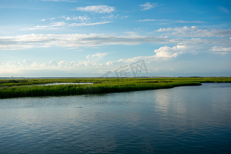 新泽西怀尔德伍德后面的海湾和沼泽地的壮丽景色