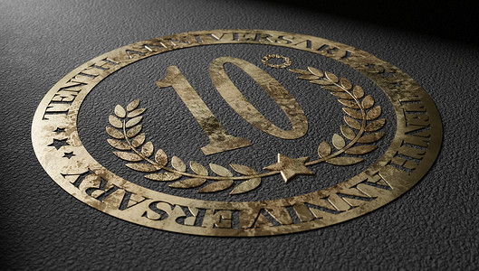 十周年金色标志徽章，带丝带和 10 号设计轮廓。 