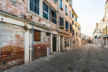 威尼斯空荡荡的街道