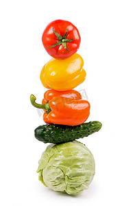 新鲜蔬菜 — 白色背景中的番茄黄瓜白菜辣椒