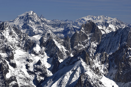 从 Pic du Midi 看到的山脉，勃朗峰，阿尔卑斯山，欧洲