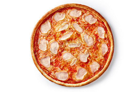 熏鸡摄影照片_新鲜出炉的披萨，配有佩拉蒂酱、马苏里拉奶酪和白色隔离的熏鸡片