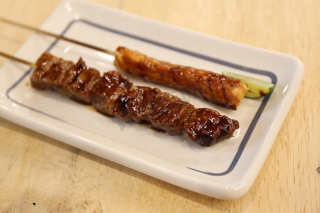 日本料理 烤，红烧串 Yakitori