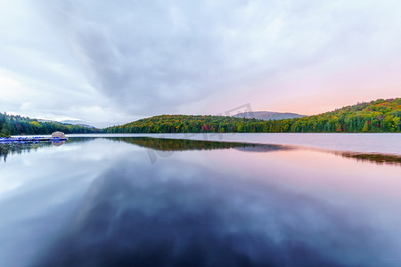 小湖梦露的日落，在蒙特朗布朗国家公园