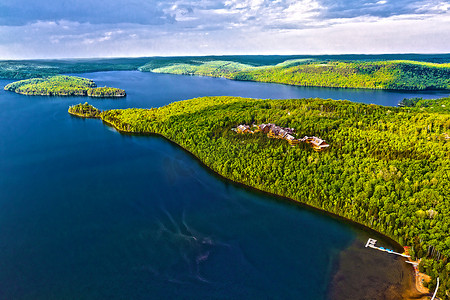 加拿大魁北克省萨卡科米湖