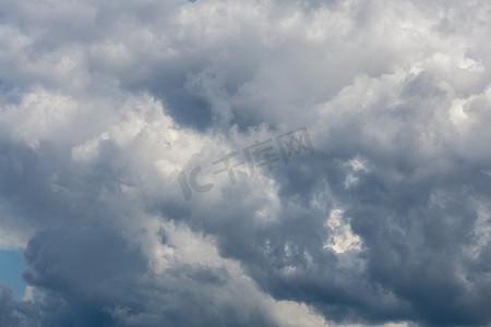 灰色传入风暴云黑暗特写背景