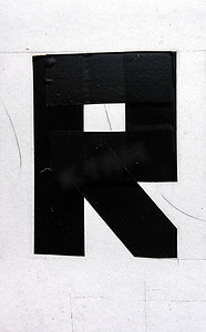 遇险状态排版中的书面措辞发现字母 R