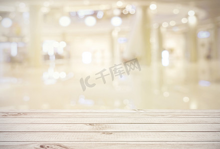 桌面横幅摄影照片_购物中心 b 模糊摘要上的空木板桌面