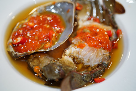 泰国海鲜菜，腌蟹蛋配鱼露