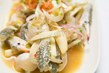 螃蟹蔬菜摄影照片_蔬菜开胃菜