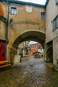 核心区摄影照片_Semur-en-Auxois 中世纪核心区的街道