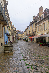 核心区摄影照片_Semur-en-Auxois 中世纪核心区的街道