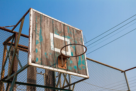 老篮球板